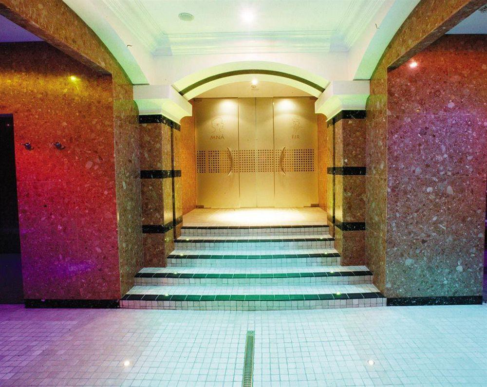 Slieve Russell Hotel 밸리코넬 외부 사진